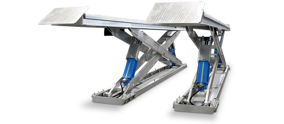 Full rise scissor lift for heavy and commercial vehicles, floored model